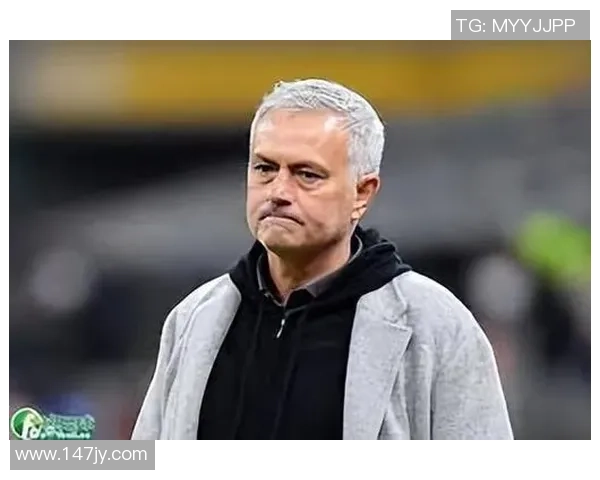 巴西足球巨星毛罗的职业生涯与传奇故事解析